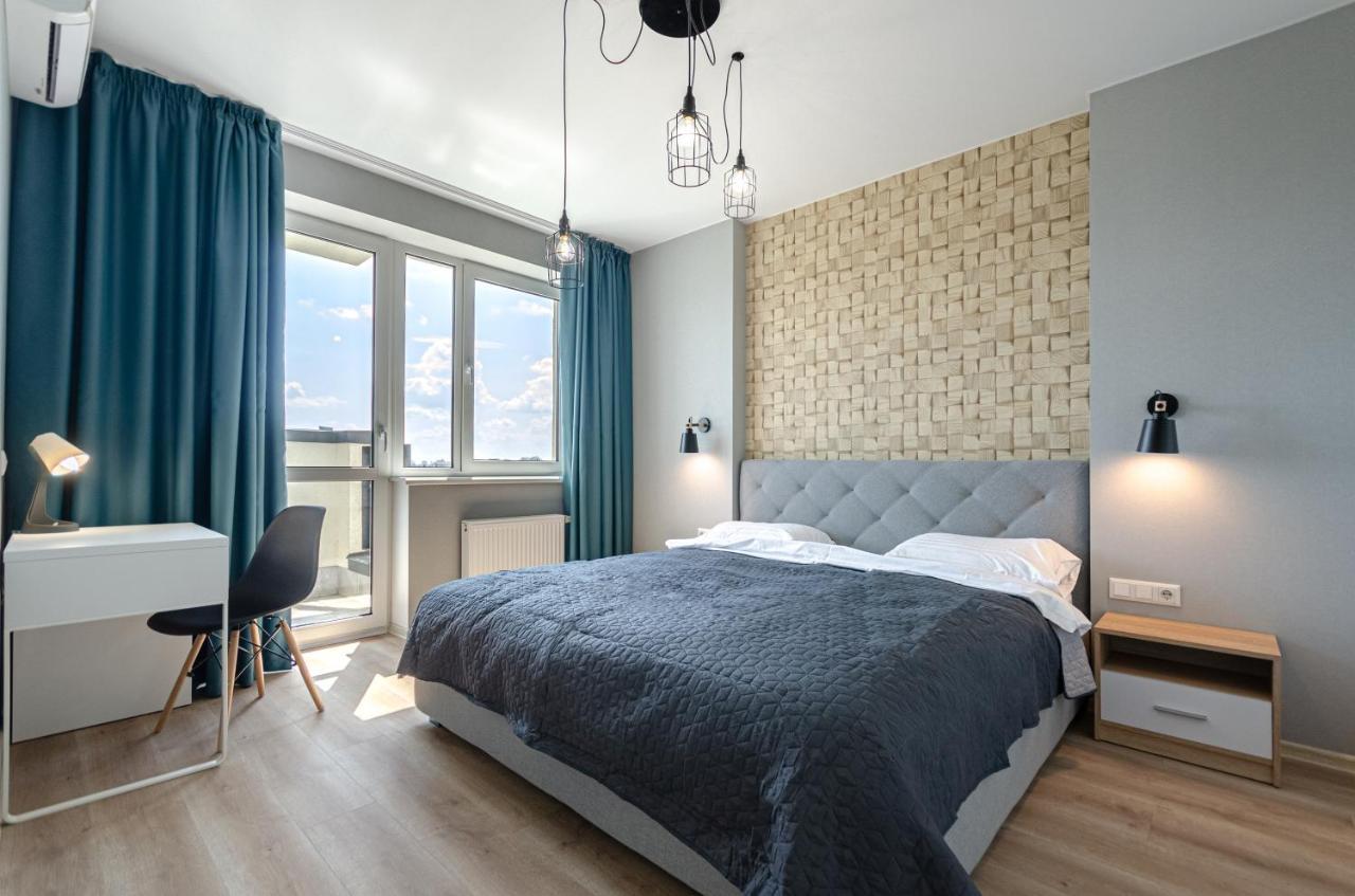 Petrovdom 5-25 In Cozy Apartment In Residential Complex "Beresteiskyi" Kiev Bagian luar foto