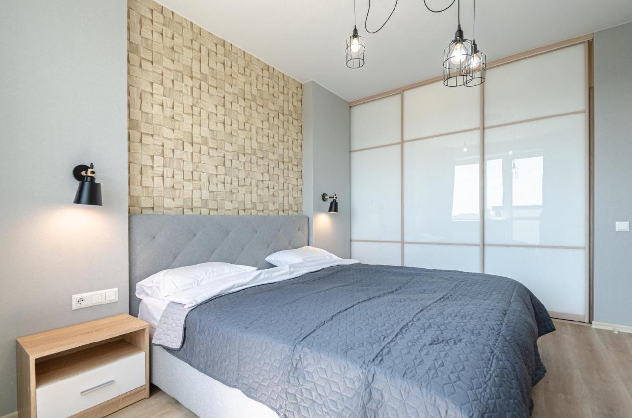 Petrovdom 5-25 In Cozy Apartment In Residential Complex "Beresteiskyi" Kiev Bagian luar foto