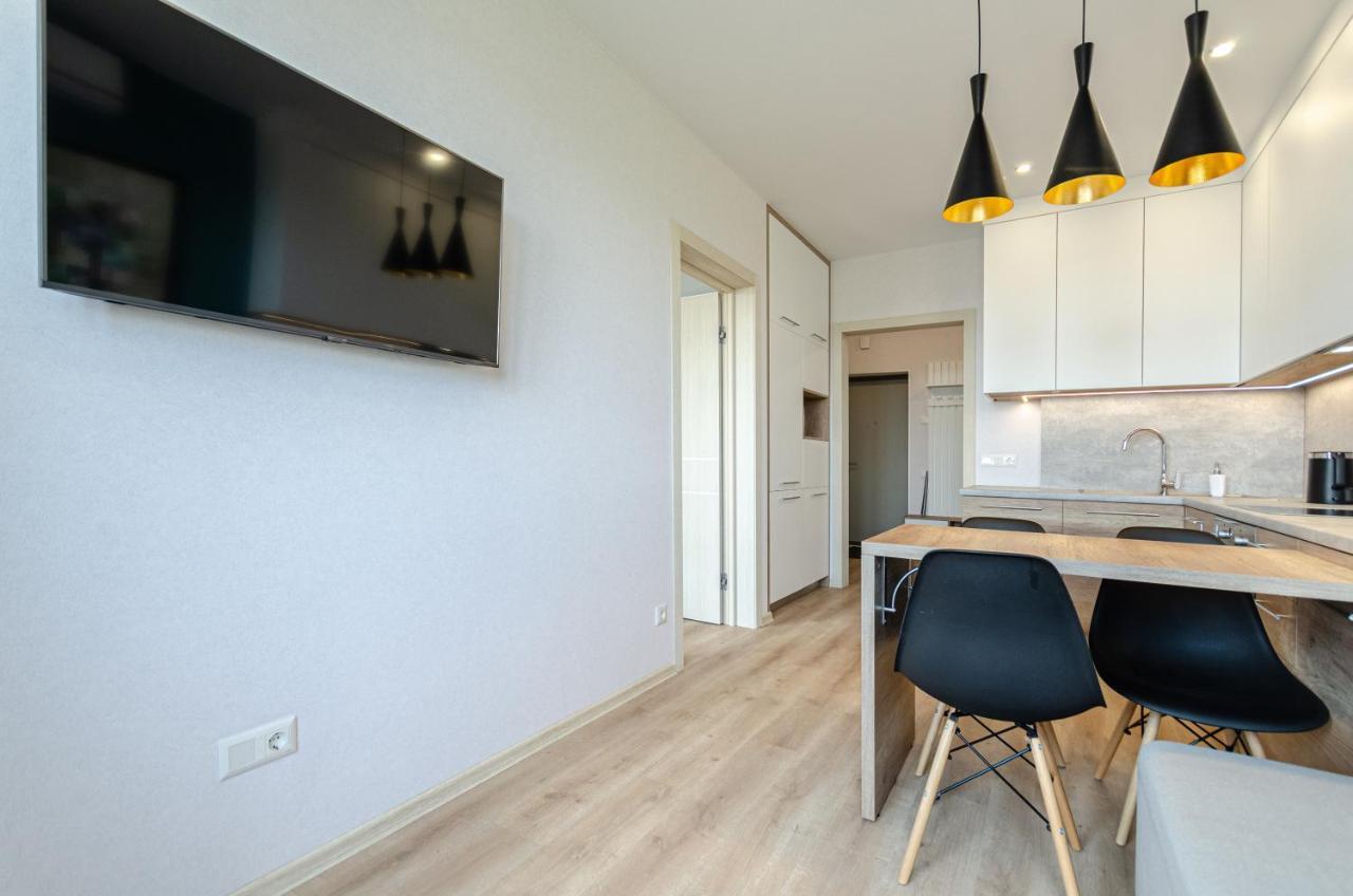 Petrovdom 5-25 In Cozy Apartment In Residential Complex "Beresteiskyi" Kiev Bagian luar foto