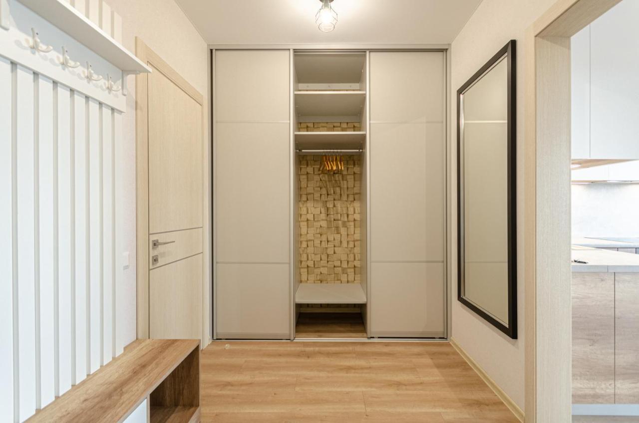 Petrovdom 5-25 In Cozy Apartment In Residential Complex "Beresteiskyi" Kiev Bagian luar foto