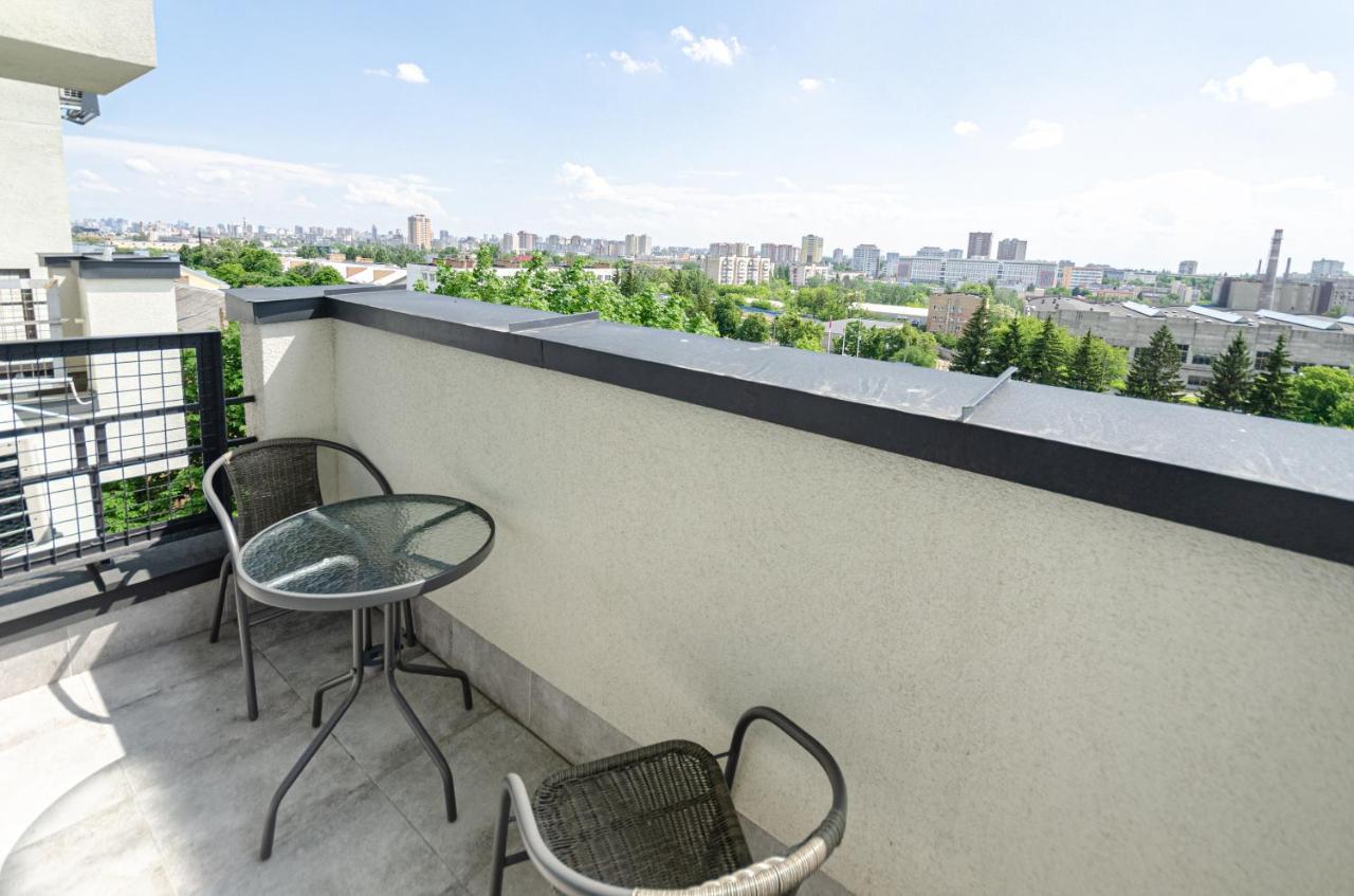 Petrovdom 5-25 In Cozy Apartment In Residential Complex "Beresteiskyi" Kiev Bagian luar foto